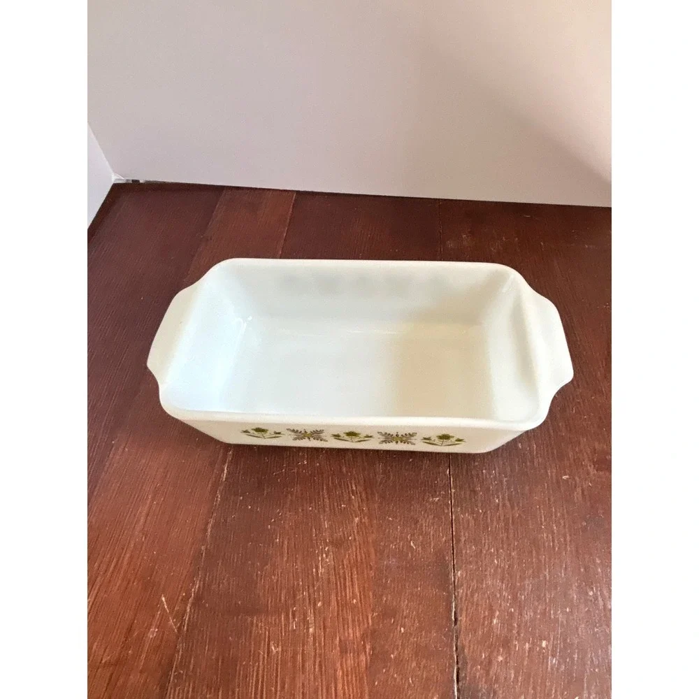 Vintage Anchor Hocking Fire-King Meadow Green Milk Glass Loaf Pan 441 1.5 Qt